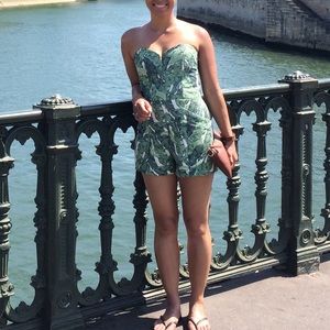 EUC H&M strapless romper size 6